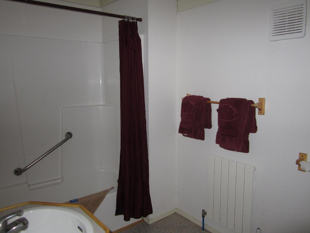 Spirit Lake Lodge Whitehorse Quarto foto
